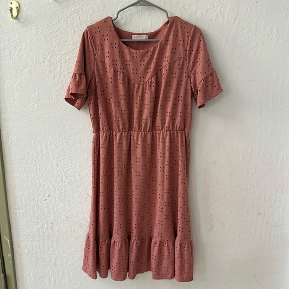 DownEast Pink Eyelet Flutter Sleeve Lined Midi Dress Size Large - Picture 2 of 10